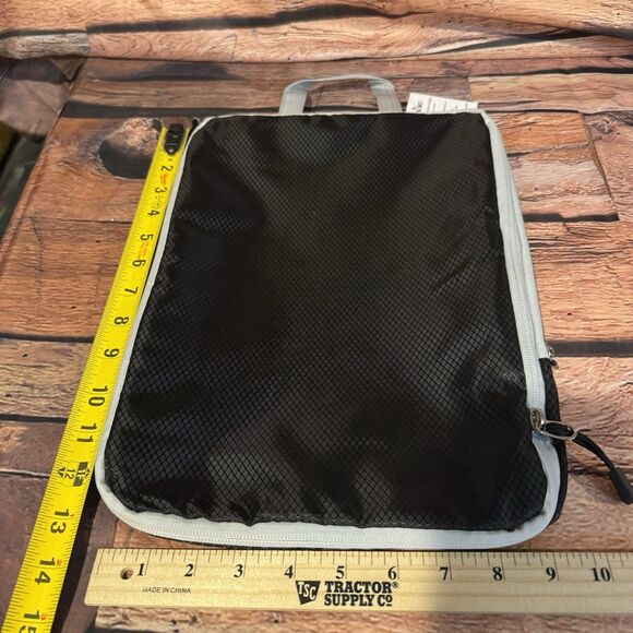 VINOWO Compression Packing Cubes Travel Luggage Organizer Set - Space Saving! - Picture 4 of 7